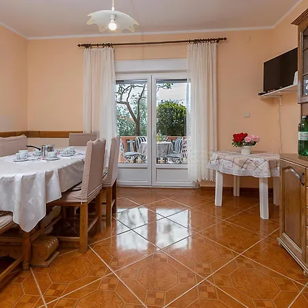 1 Bedroom In Betiga