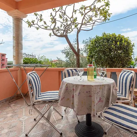 Apartment 1 Bedroom In Betiga *