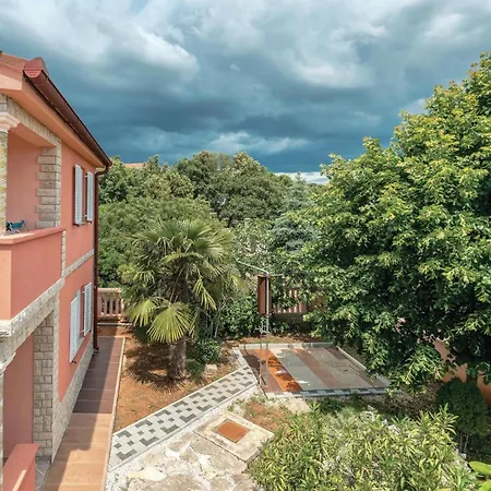 1 Bedroom In Betiga *