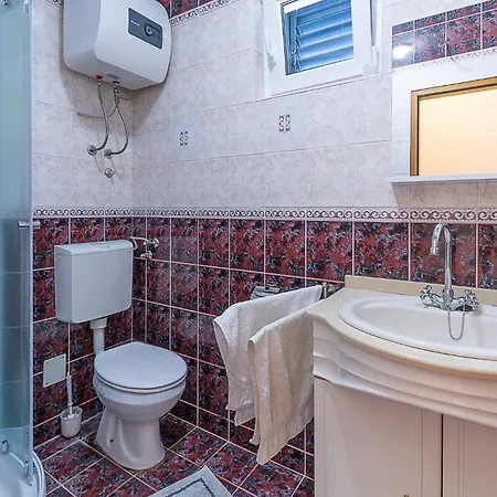 1 Bedroom In Betiga Barbariga