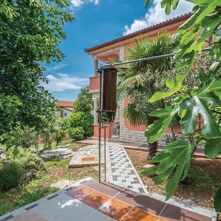 Betiga 04 Apartman *