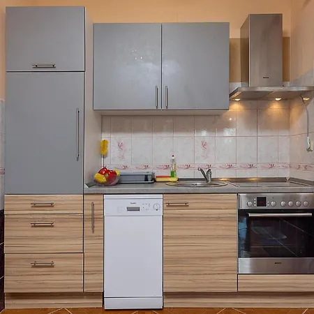 1 Bedroom In Betiga *